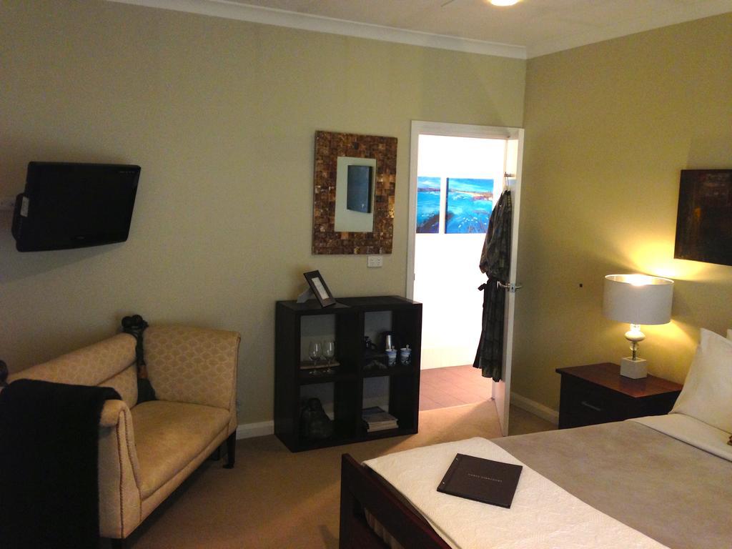 Llewellin'S Guest House Margaret River Ngoại thất bức ảnh