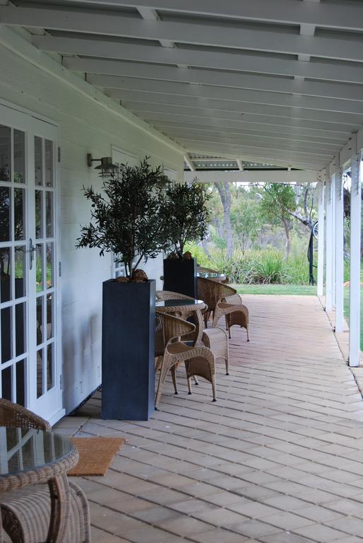 Llewellin'S Guest House Margaret River Ngoại thất bức ảnh